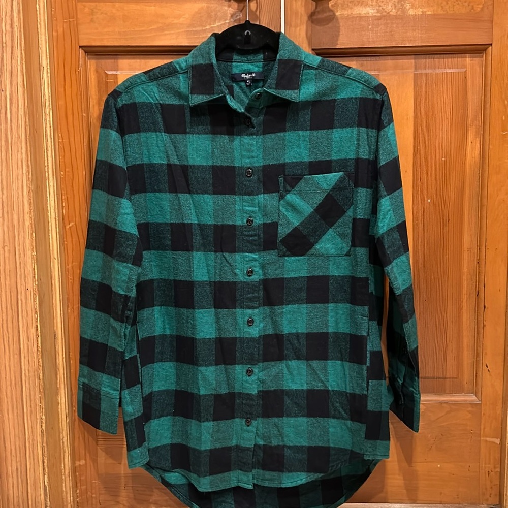 Madewell Long Sleeve Button Down Green Plaid Flannel Shirt. Size XS.